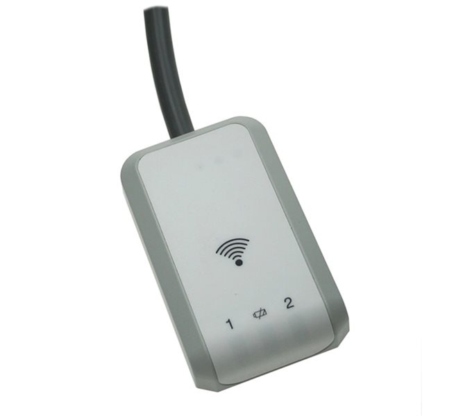 132_product-image_680x600 Receptor Bluetooth a USB 2.0 6311-BLE2 con carcasa El receptor Bluetooth a USB 2.0 6311-BLE2 con carcasa incluye las siguientes características: PAN (Red de Área Personal) segura, con hasta 2 transmisores Emula la función de teclado o ratón (preconfigurada durante el proceso de fabricación) Tecnología plug and play, no requiere controladores adicionales Compatible con sistemas operativos Windows, Linux y Mac Cable de 10 cm de serie Emulación de hasta 3 pulsaciones simultáneas Consumo ultrabajo Indicación LED del estado de la batería • Tiempo de espera de 15 o 60 minutos para una mayor duración de la batería Reactivación automática desde el modo de suspensión/reconexión al presionar el pedal