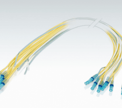 termistores PTC son semiconductores cerámicos que, debido a su elevado coeficiente térmico (PTC = Positive temperatura coeficiente), se prestan a una gran variedad de aplicacione